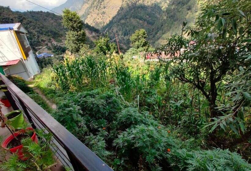 ホテル Aditya Villa