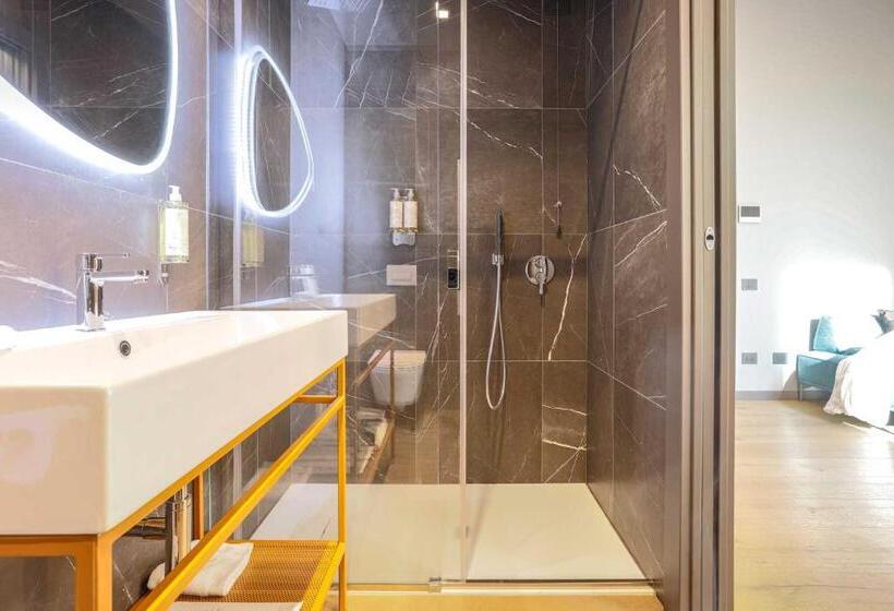 هتل Ar Suites&art