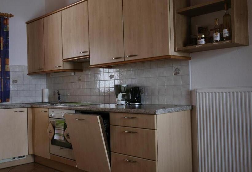 בית מלון כפרי Ausser Brugghof