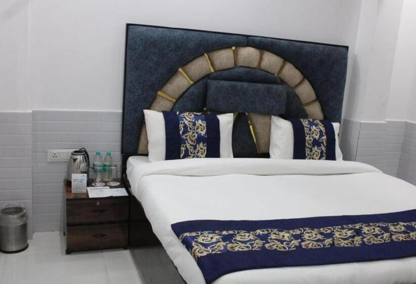 酒店 Avexia Kanha Residency