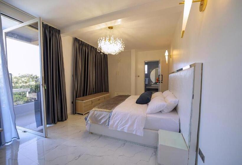 هتل El Amo Lakeview Villa