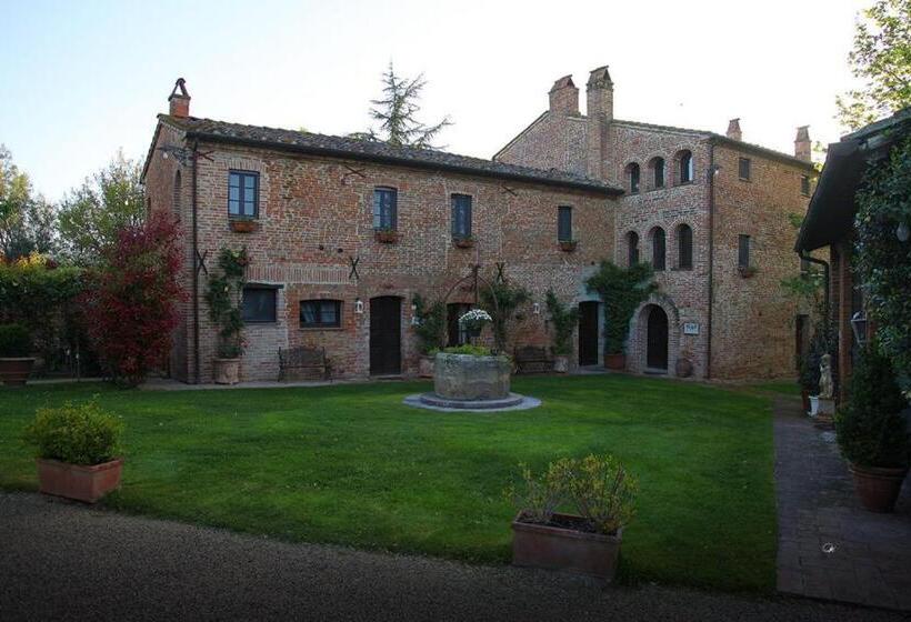 בית מלון כפרי Equo Suites