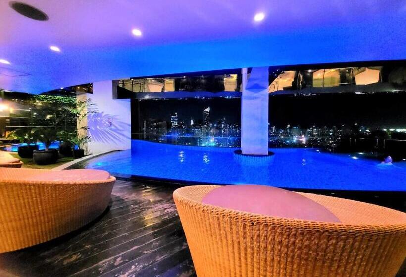 هتل Gramercy Staycaytion