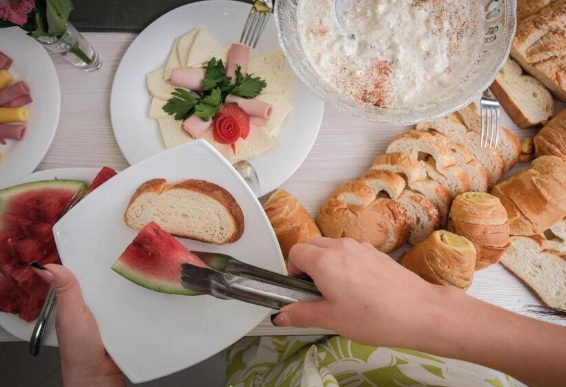 Hotel Green Platinum