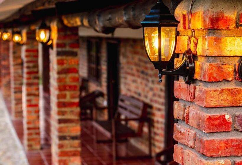 בית מלון כפרי Hacienda Rosa Franca