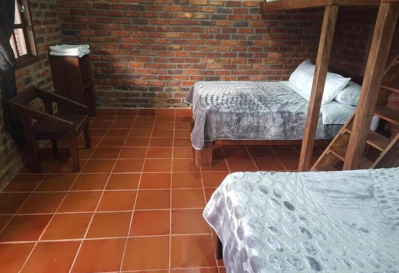 בית מלון כפרי Hacienda Rosa Franca