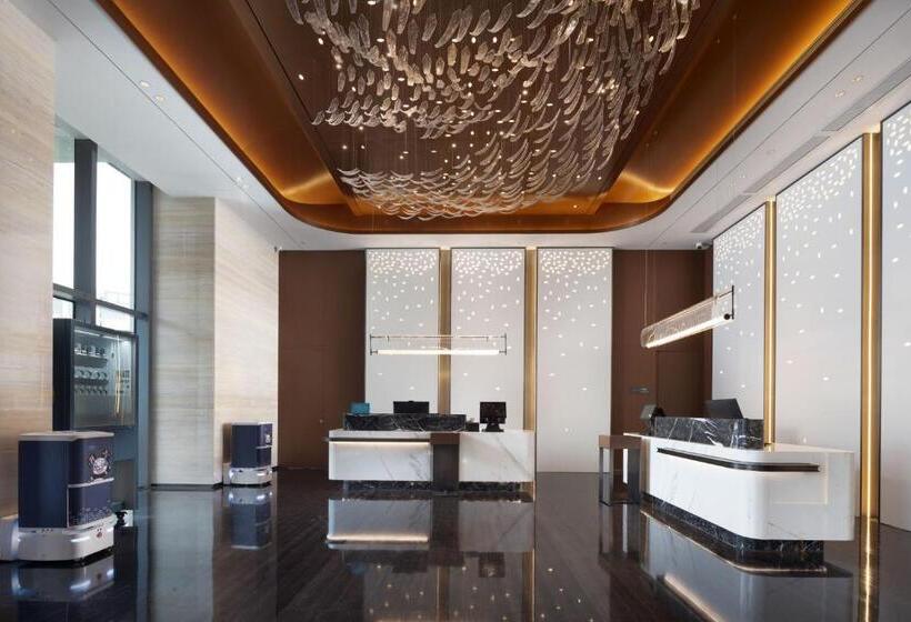 Отель Hampton By Hilton Dongguan Liaobu Songshan Lake Avenue