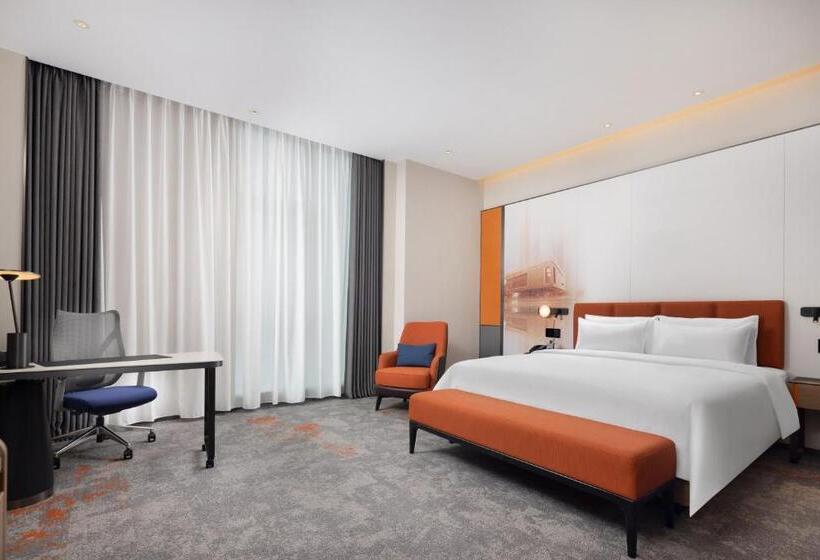 Отель Hampton By Hilton Dongguan Liaobu Songshan Lake Avenue