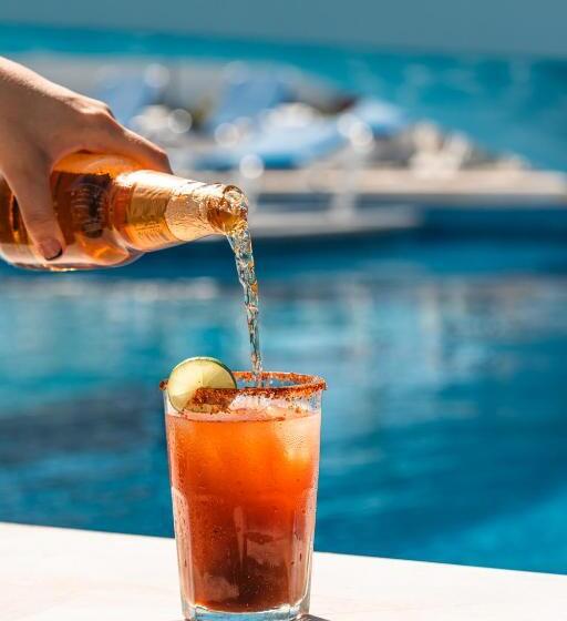 ホテル High Garden Grand