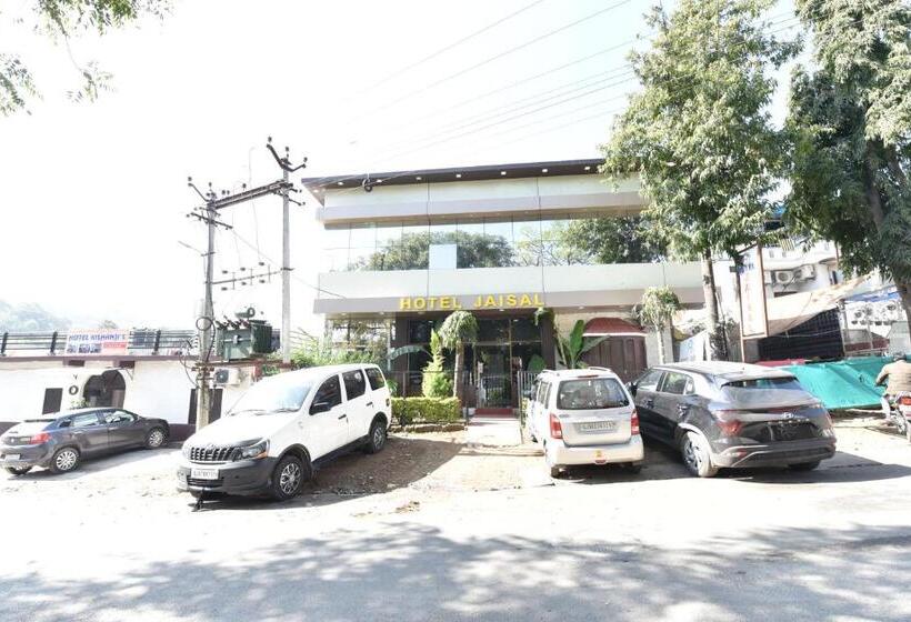 ホテル Jaisal
