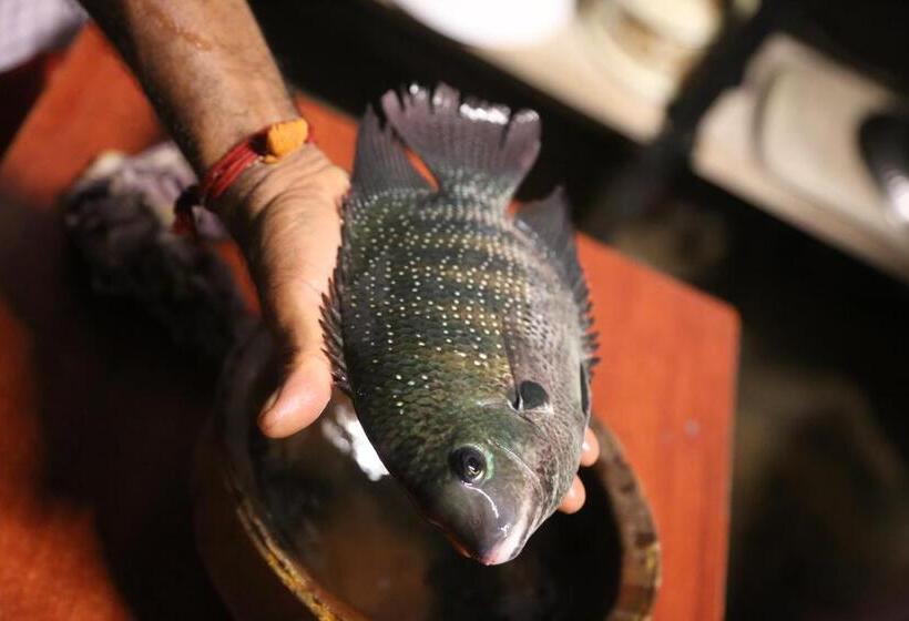 فندق Kandal Theeram Farms