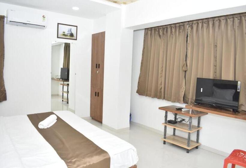 Отель Karan International ,aurangabad