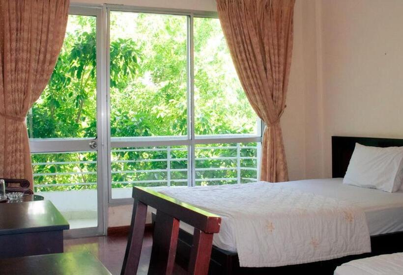 هتل Khách Sạn Hải âu