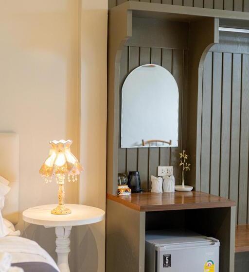 בית מלון כפרי Phuping Valley Resort