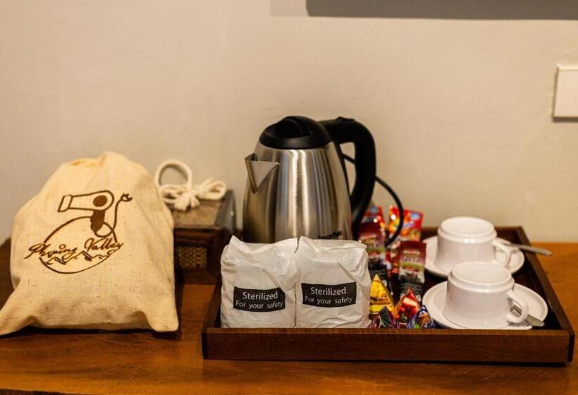 בית מלון כפרי Phuping Valley Resort