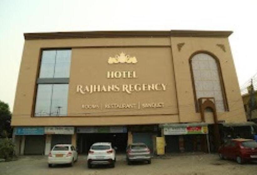 호텔 Rajhans Regency Meerut
