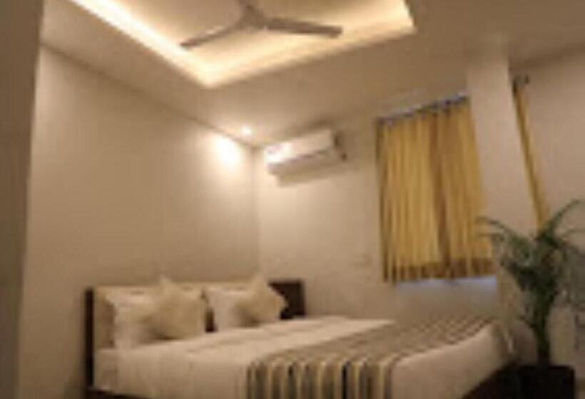 Отель Rajpath Inn