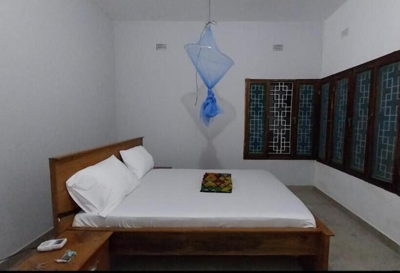 فندق Residencial Casa Amarela