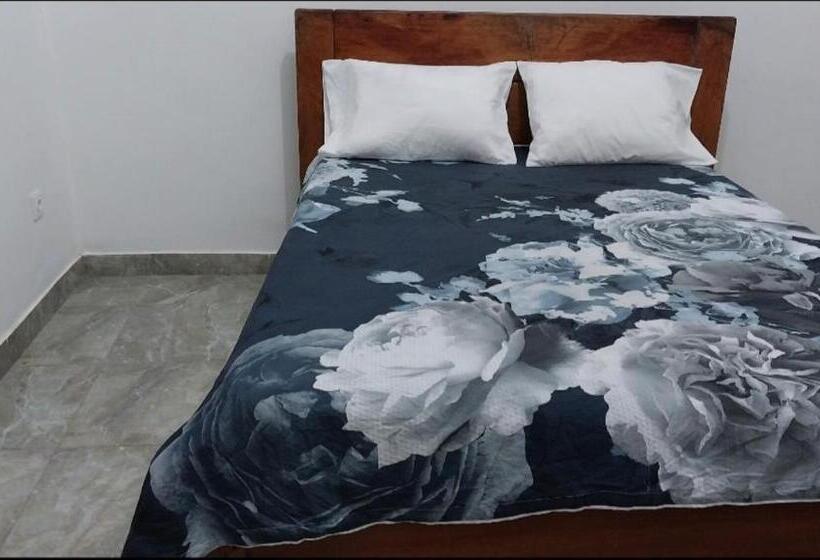 فندق Residencial Casa Amarela