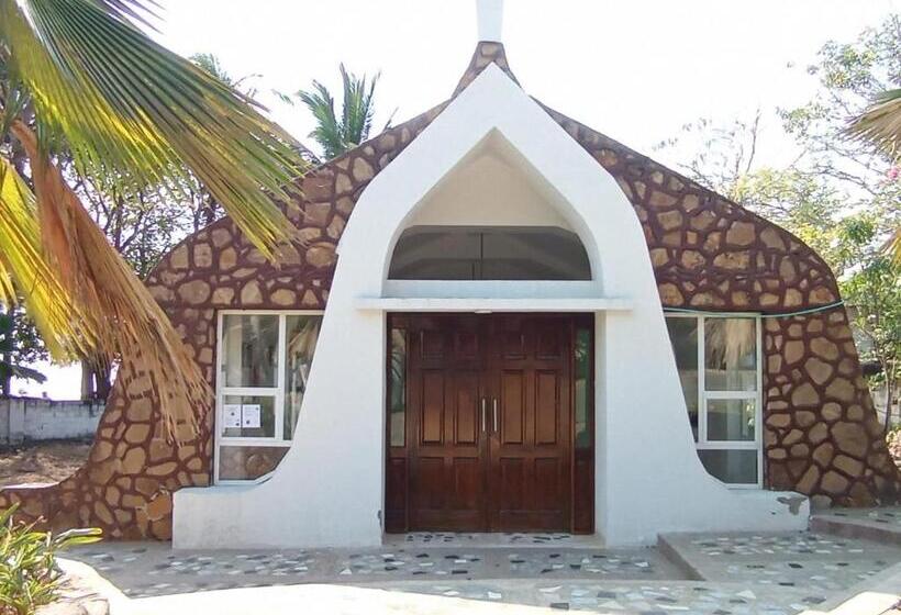 هتل Santa Veronica Inn