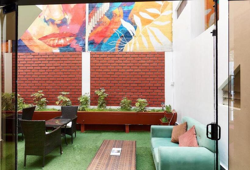 Hotel Sillary Hostal Sede Cayma