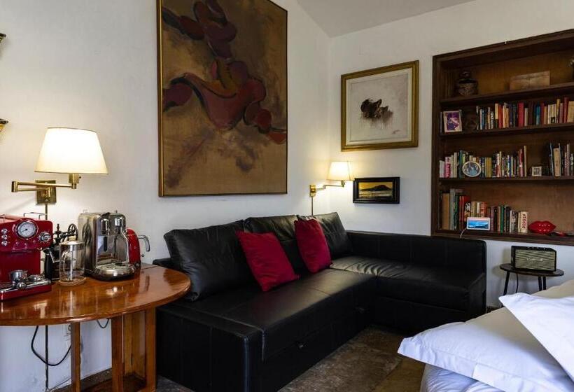 هتل Sintra Wow   Unique Double Smart Room In 17th Century Palace! Hot Tub, Snooker, Bbq, Ps5, Sauna, Gym