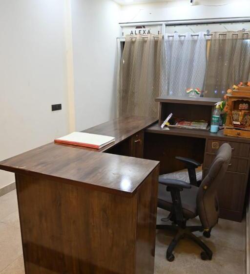 ホテル The New Lake Palace