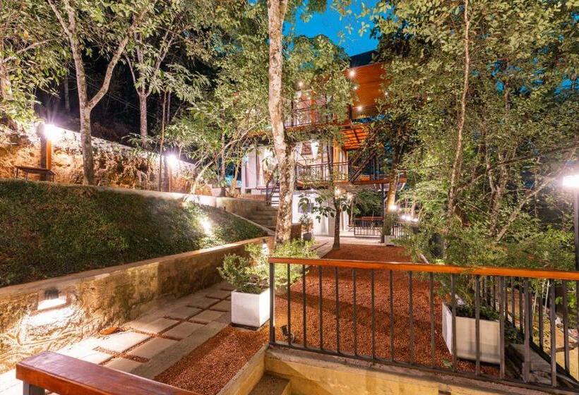 فندق Trance Rabara Resort