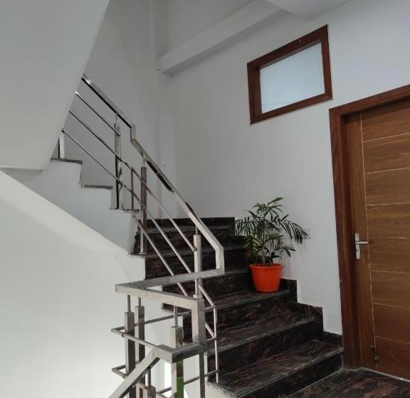 בית מלון כפרי Triple S