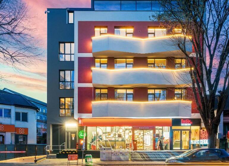 Отель Urban Budget