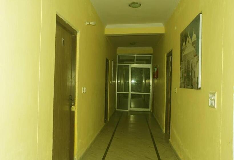 호텔 Vamoose Ar Resort