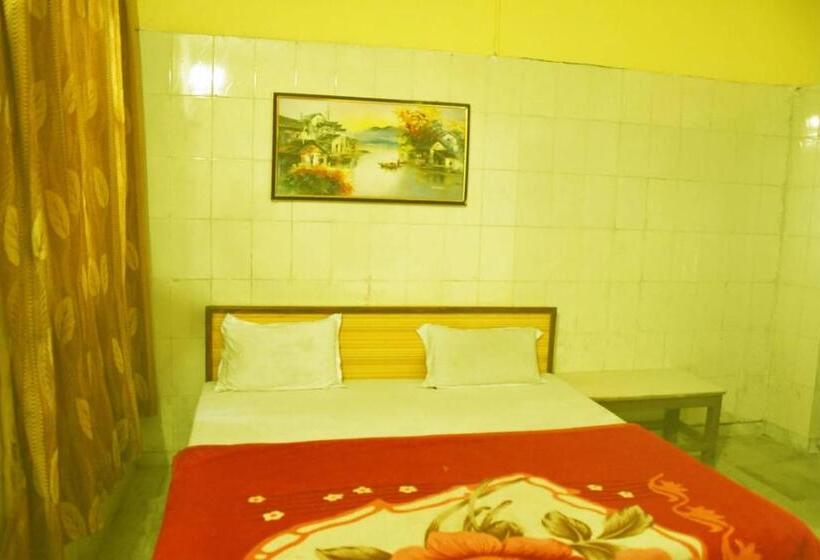 호텔 Vamoose Ar Resort