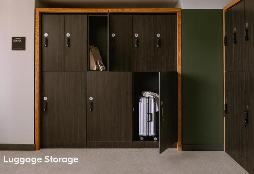 בית מלון כפרי Yelo Lumière Powered By Sonder