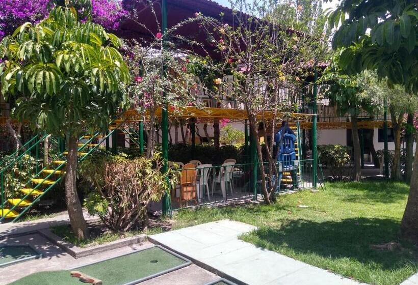 Kibo Hotel Restaurant