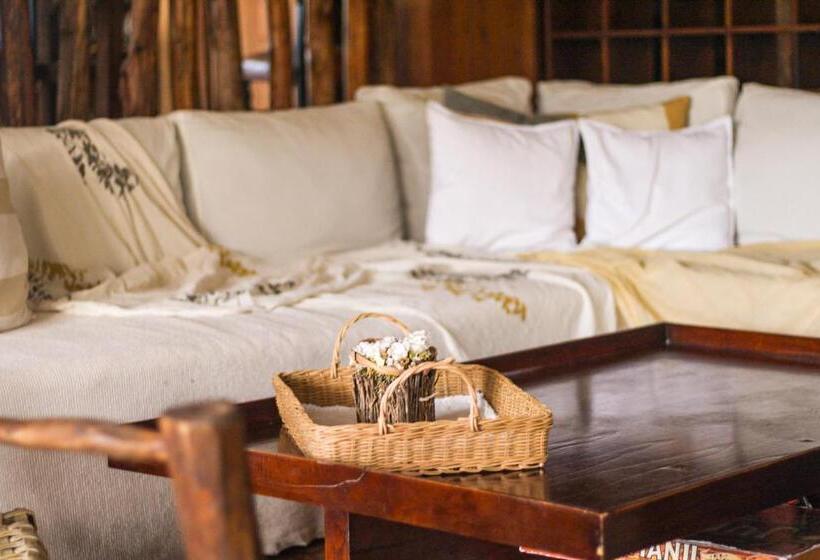 La Pedrera Hotel Boutique, Raco