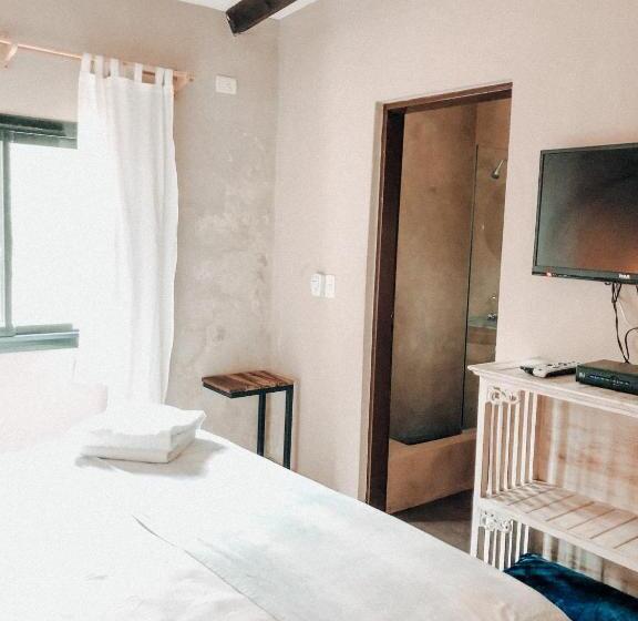 La Pedrera Hotel Boutique, Raco