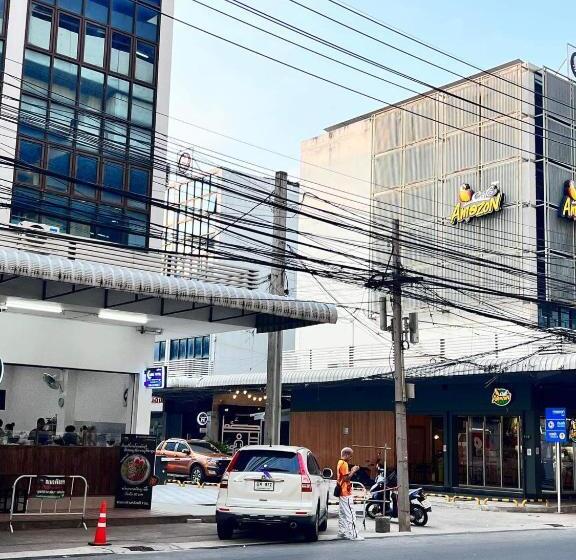 Luna Hotel สถานีดอนเมือง