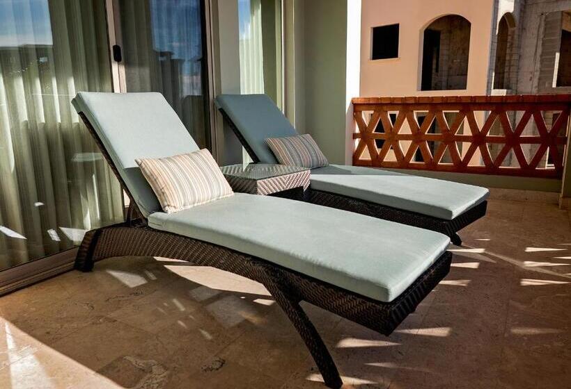 Paraiso Del Mar Condominiums