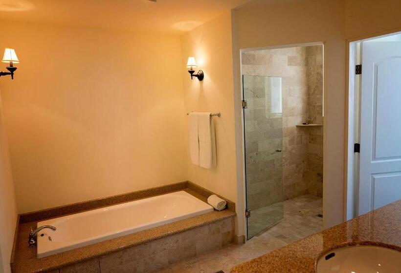 Paraiso Del Mar Condominiums