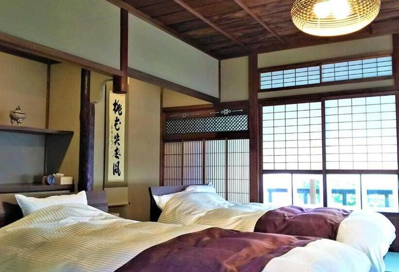 بنسيون 蔵の宿 櫻林亭