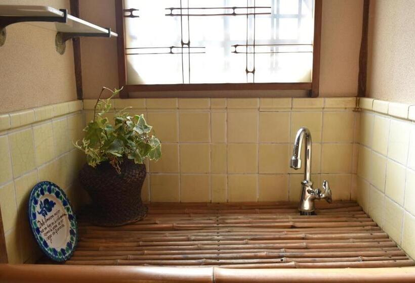 بنسيون 蔵の宿 櫻林亭