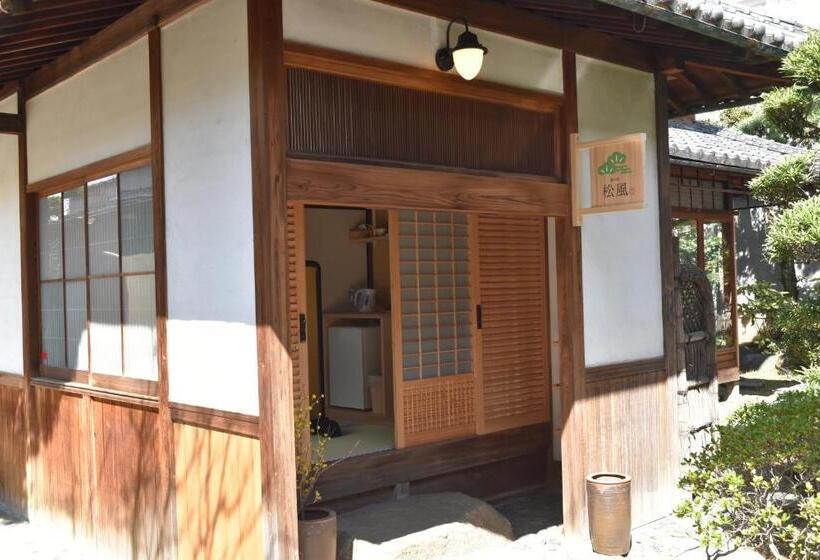 بنسيون 蔵の宿 櫻林亭