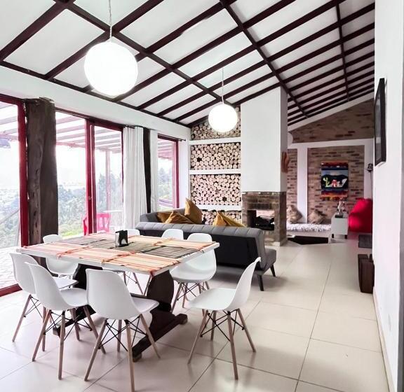 ペンション Alojamiento El Paraiso Glamping