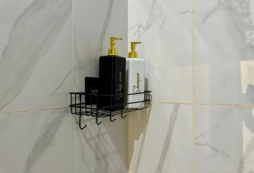 פנסיון Asri Dana Guest House