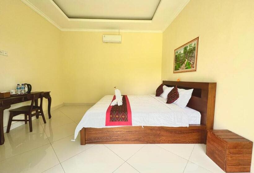 פנסיון Asri Dana Guest House