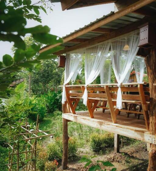 Pensión บ้านสวนแก้วคำแพง Baan Suan Kaew Khampaeng