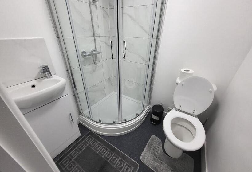 ペンション Blackhorse Long Term Stay