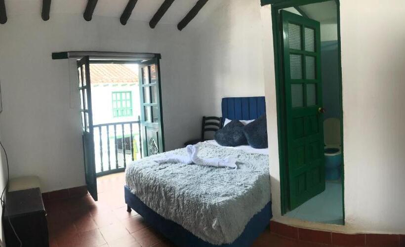 ペンション Carazo Chef Host & Food