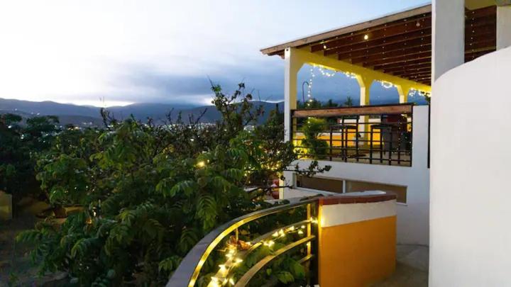 פנסיון Casa María