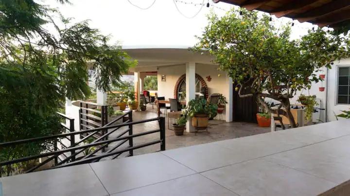 פנסיון Casa María